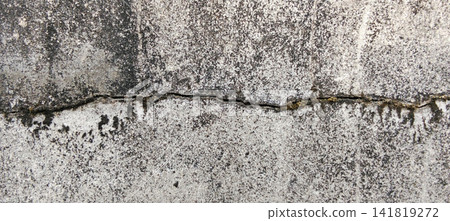 Horizontal cracks in the texture of weathered, moldy concrete. Horizontal cracks in the texture of weathered, moldy concrete. 141819272