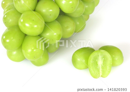 Shine Muscat Shine Muscat 141820393