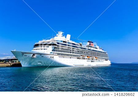 [Kagawa] Summer in Takamatsu: The gigantic Asuka II docked at Takamatsu Port 141820602