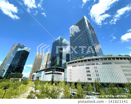 Cityscape, Osaka, Umeda, Umeda Kita area, photographed with a smartphone. Cityscape, Osaka, Umeda, Umeda Kita area, photographed with a smartphone. 141821141