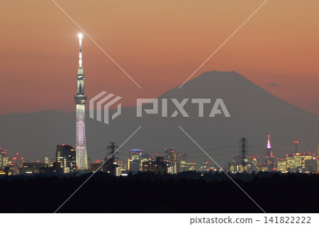 Tokyo Skytree and Mt. Fuji in the sunset Tokyo Skytree and Mt. Fuji in the sunset 141822222