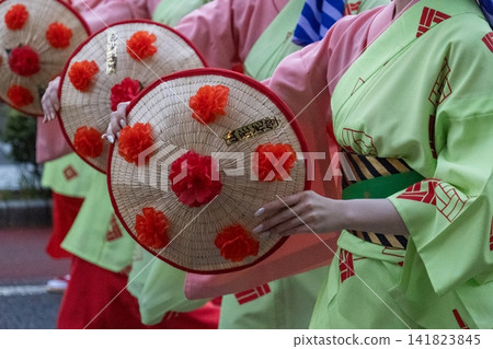 花笠祭,是山形縣山形市的傳統節慶。 花笠祭,是山形縣山形市的傳統節慶。 141823845