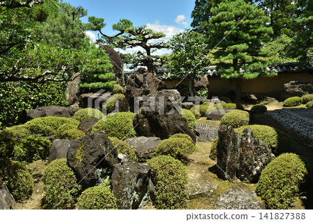 Summer at Shūon-an Ikkyū-ji Temple, Hojo North Garden (Kyōtanabe City, Kyoto Prefecture) Summer at Shūon-an Ikkyū-ji Temple, Hojo North Garden (Kyōtanabe City, Kyoto Prefecture) 141827388