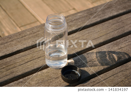 Frequent hydration during outdoor activities Frequent hydration during outdoor activities 141834197
