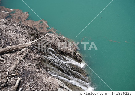 reservoir reservoir 141836223