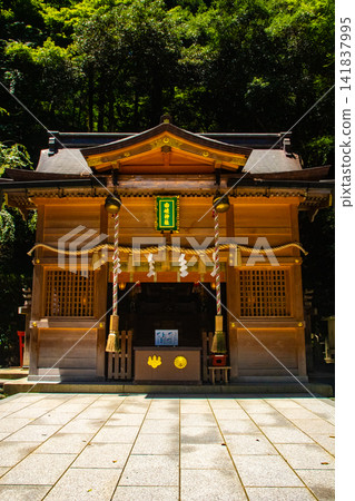 Yuki Shrine: Two enshrined deities offer blessings for: protection from evil, good fortune, business prosperity, family safety, recovery from illness, and safe childbirth. Yuki Shrine: Two enshrined deities offer blessings for: protection from evil, good fortune, business prosperity, family safety, recovery from illness, and safe childbirth. 141837995
