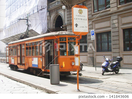 米蘭的電車、街道、城市景觀 米蘭的電車、街道、城市景觀 141843606