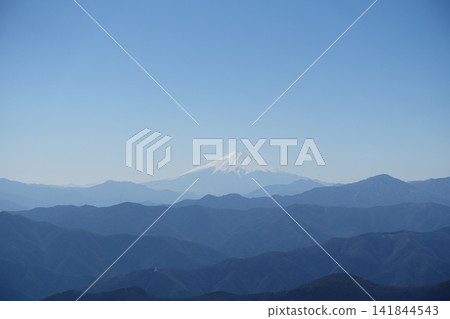 Mt. Fuji in winter fine Mt. Fuji in winter fine 141844543