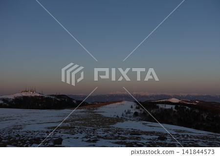 黎明前的北阿爾卑斯山 黎明前的北阿爾卑斯山 141844573