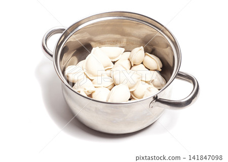 vareniki with potatoes in a saucepan isolated on white background vareniki with potatoes in a saucepan isolated on white background 141847098