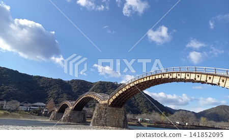 Iwakuni Castle, Kintaikyo Bridge and Iwakuni Castle Iwakuni Castle, Kintaikyo Bridge and Iwakuni Castle 141852095