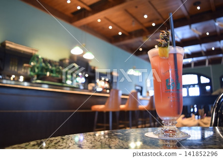 Let's have a Singapore Sling! 141852296