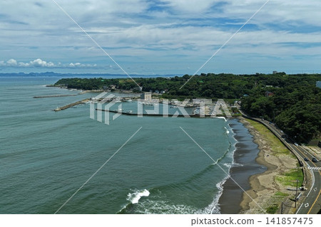 Aerial photograph of Kaneda Fishing Port and sandy beach in Miura City, Kanagawa Prefecture. Aerial photograph of Kaneda Fishing Port and sandy beach in Miura City, Kanagawa Prefecture. 141857475