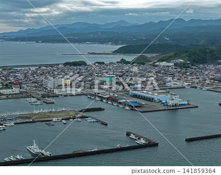 Aerial photograph of the fishing port and coastal area of Kushimoto Town, Wakayama Prefecture. Aerial photograph of the fishing port and coastal area of Kushimoto Town, Wakayama Prefecture. 141859364