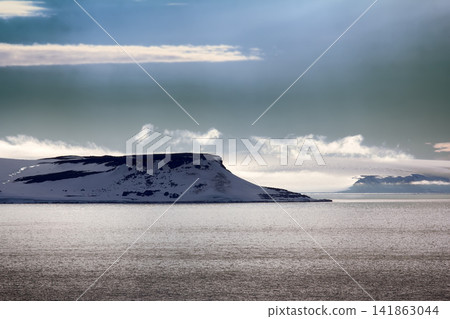 Arctic Islands Glaciers, snowfields and rock outcrops Arctic Islands Glaciers, snowfields and rock outcrops 141863044