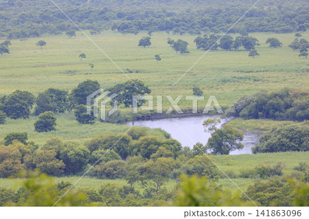 從Hosooka天文台(北海道)看釧路濕地 從Hosooka天文台(北海道)看釧路濕地 141863096