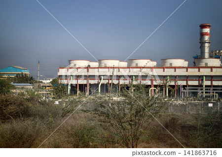 India. Refinery 141863716