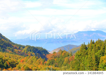 從松川谷眺望北阿爾卑斯山 141864845