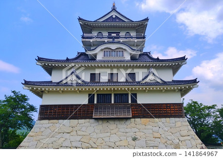 [Tottori Prefecture] Kawahara Castle 141864967