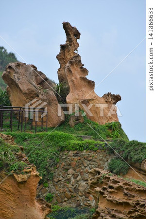 Taiwan, New Taipei City, Yehliu Geopark, coastline lined with strangely shaped rocks and boulders, Marine Bird Rock Taiwan, New Taipei City, Yehliu Geopark, coastline lined with strangely shaped rocks and boulders, Marine Bird Rock 141866633