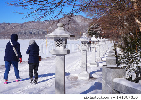 赤城神社,明神鳥居,石燈籠,神社燈籠,群馬縣,赤城山,大浦赤城神社,冬季 赤城神社,明神鳥居,石燈籠,神社燈籠,群馬縣,赤城山,大浦赤城神社,冬季 141867810