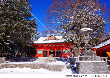 赤城神社, 參拜大廳, Komainu, 群馬縣, 赤城山, 大原赤城神社, 冬天 赤城神社, 參拜大廳, Komainu, 群馬縣, 赤城山, 大原赤城神社, 冬天 141867921