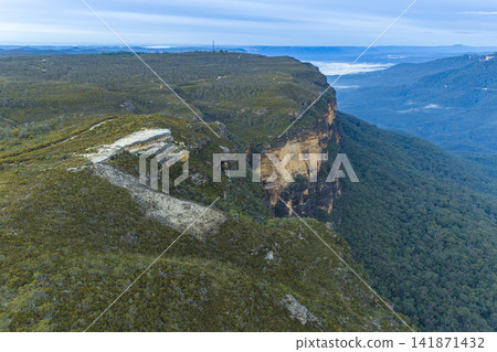 Aerial view of Lincolns Rock on Kings Tableland Plateau Aerial view of Lincolns Rock on Kings Tableland Plateau 141871432