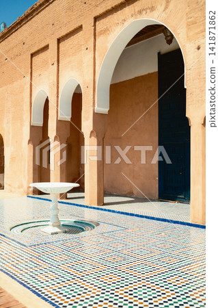 Moroccan courtyard with arches and mosaic floor Moroccan courtyard with arches and mosaic floor 141871862