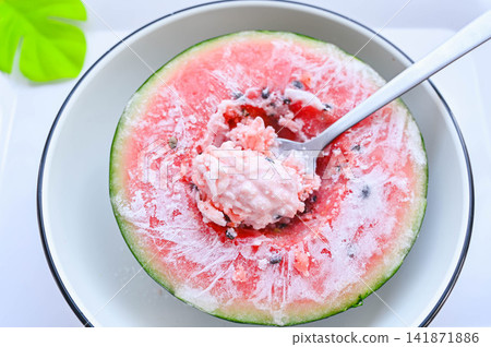 Mini watermelon gelato Mini watermelon gelato 141871886