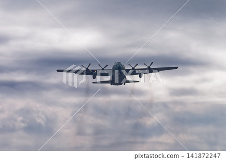 下降的C-130H大力士 ⑤ 下降的C-130H大力士 ⑤ 141872247
