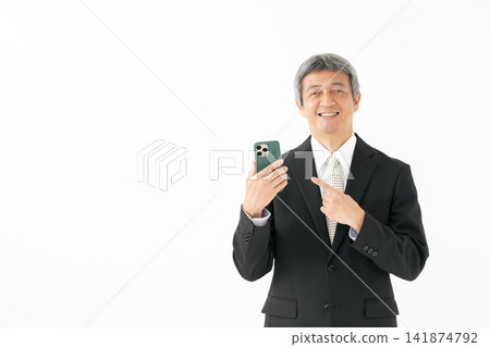 男性智慧型手機用戶：常見問題解答 141874792