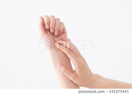 Women's Hands Beauty Women's Hands Beauty 141875441