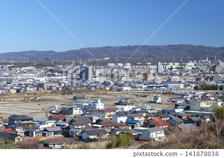 郊區住宅區一景(愛知縣瀨戶市) 郊區住宅區一景(愛知縣瀨戶市) 141878038