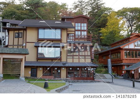A beautiful wooden hot spring inn (Kusatsu Onsen, Kusatsu Town, Agatsuma District, Gunma Prefecture) A beautiful wooden hot spring inn (Kusatsu Onsen, Kusatsu Town, Agatsuma District, Gunma Prefecture) 141878285