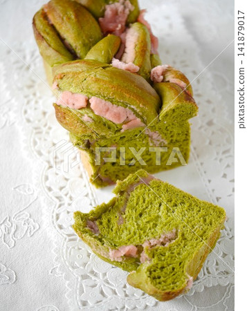 Matcha & Cherry Blossom Bean Paste Bread Matcha & Cherry Blossom Bean Paste Bread 141879017