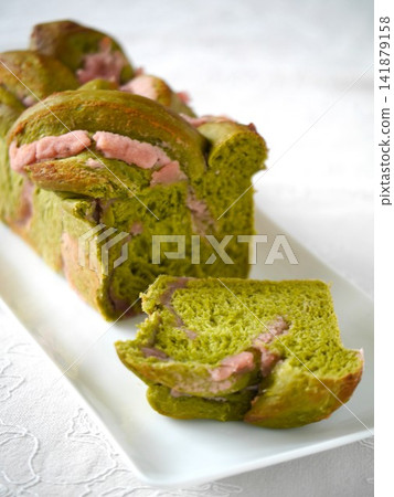 Matcha & Cherry Blossom Bean Paste Bread Matcha & Cherry Blossom Bean Paste Bread 141879158