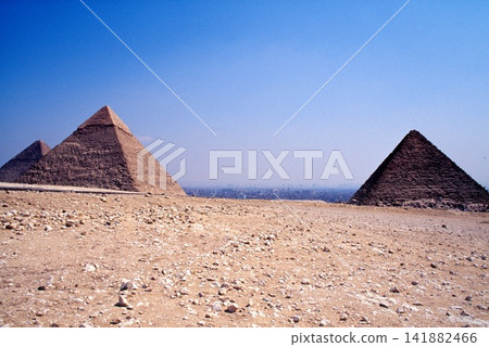 The Pyramid of Giza The Pyramid of Giza 141882466
