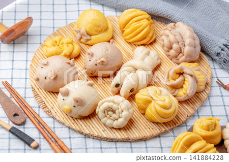 assorted traditional festive flower mo steamed buns with animal shapes assorted traditional festive flower mo steamed buns with animal shapes 141884228