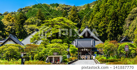 琉璃光寺（國寶）-全景圖 [山口縣山口市] 141887770