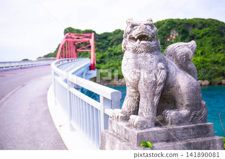 藍色的海和石竹 藍色的海和石竹 141890081