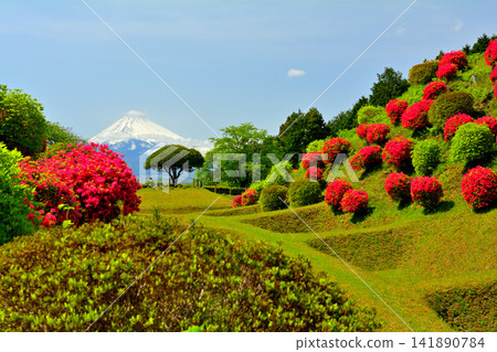 Yamanaka Castle, one of Japan's 100 Famous Castles Yamanaka Castle, one of Japan's 100 Famous Castles 141890784