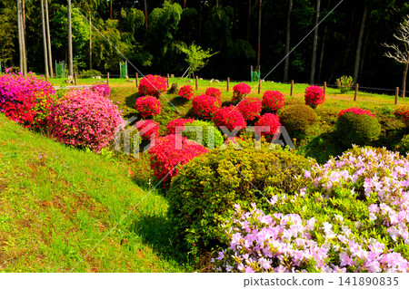 Yamanaka Castle, one of Japan's 100 Famous Castles Yamanaka Castle, one of Japan's 100 Famous Castles 141890835