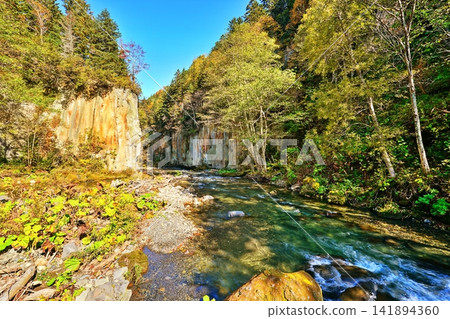層雲峽,大羽湖的壯麗景色(北海道上川郡上川町) 層雲峽,大羽湖的壯麗景色(北海道上川郡上川町) 141894360