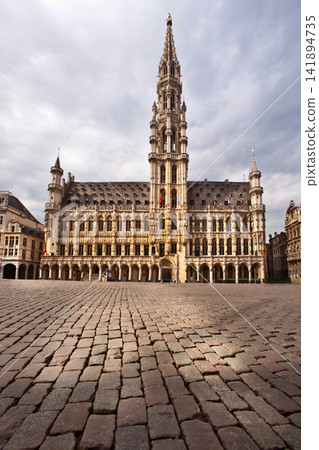 Brussels Town Hall Gothic Architecture in Grand Place Square Brussels Town Hall Gothic Architecture in Grand Place Square 141894735