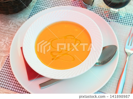 Traditional Andalusian vegetable soup puree gazpacho with olive oil Traditional Andalusian vegetable soup puree gazpacho with olive oil 141898987