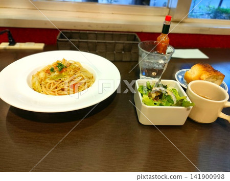 餐廳義大利麵午餐套餐 餐廳義大利麵午餐套餐 141900998