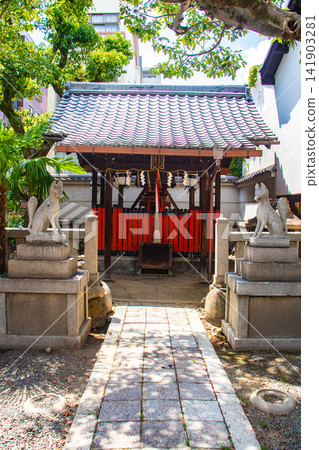 菅原道真神社:參拜菅原道真的好處:學業有成、好運連連、姻緣佳緣、平安生產、交通安全 菅原道真神社:參拜菅原道真的好處:學業有成、好運連連、姻緣佳緣、平安生產、交通安全 141903281