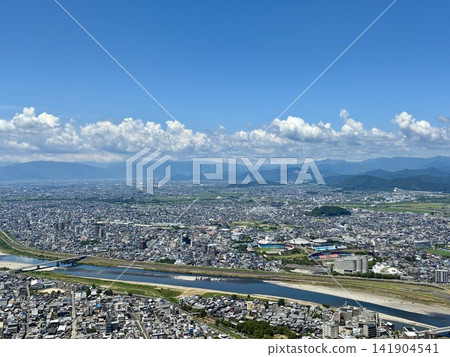 八月，從金華山眺望 141904541