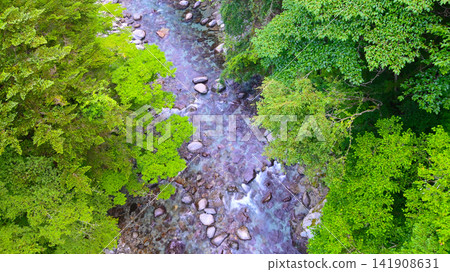 The river water is clean in Tsukechi Gorge The river water is clean in Tsukechi Gorge 141908631