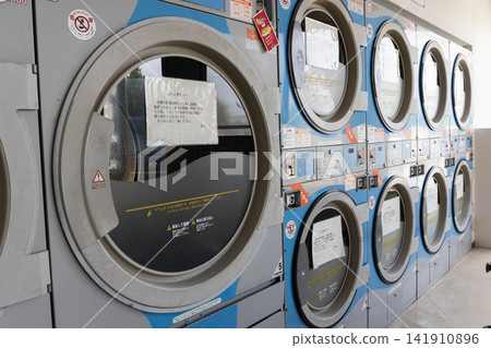 投幣式洗衣店圖片 投幣式洗衣店圖片 141910896